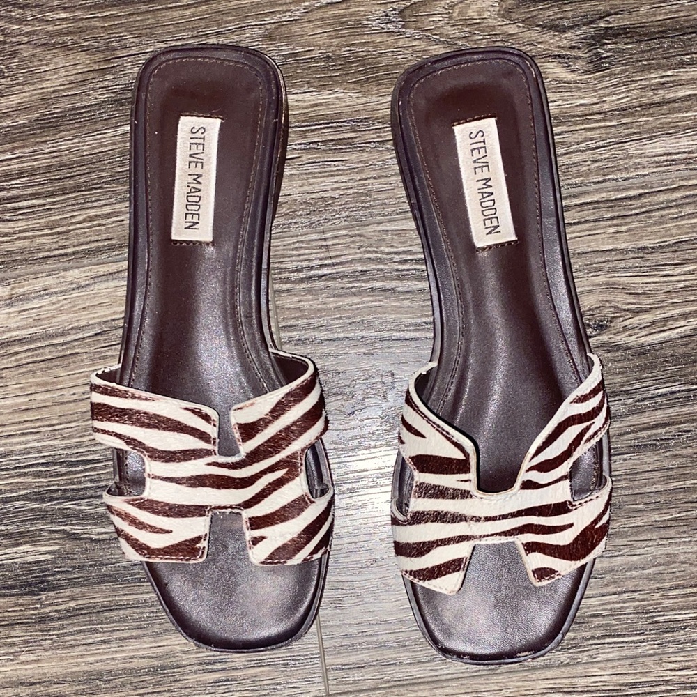Steve Madden Black and White Zebra Sandals